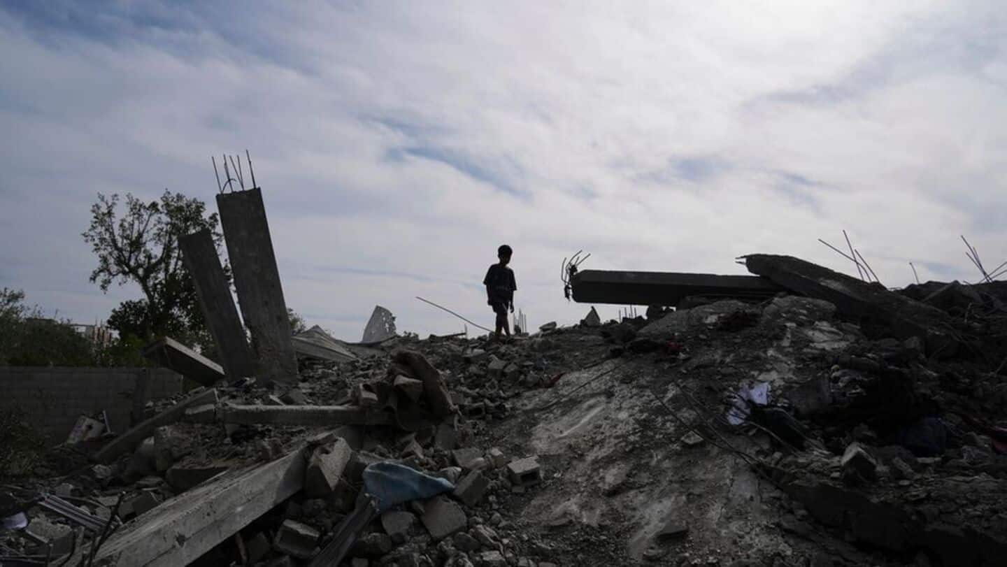 Israeli airstrike kills 24 Palestinians in Khan Younis Israeli airstrike kills 24 Palestinians in Khan Younis