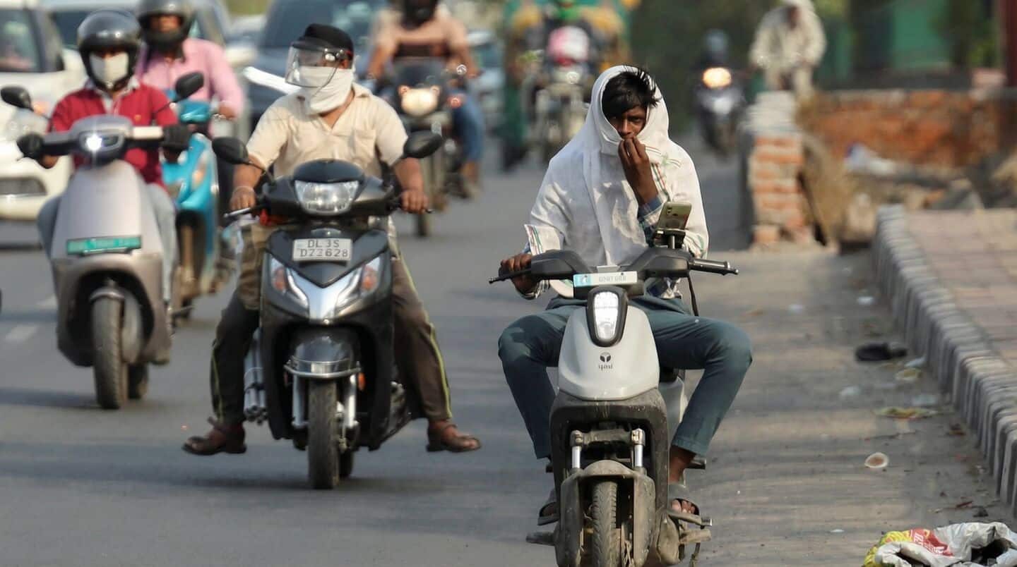 Delhi hits 35.7°C, scorches 50-year March record