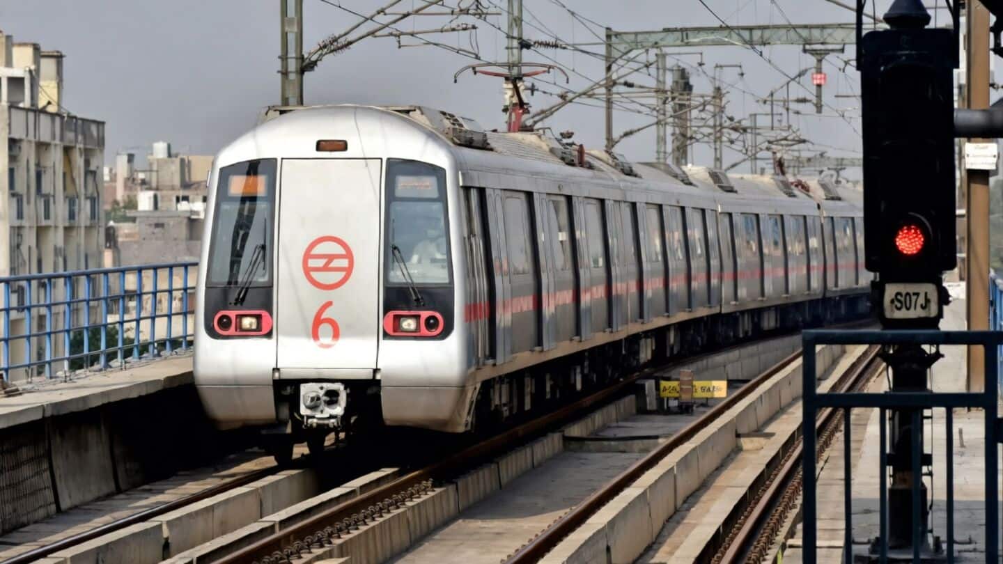 DMRC shuts entry-exit gates at 6 stations for Congress protest