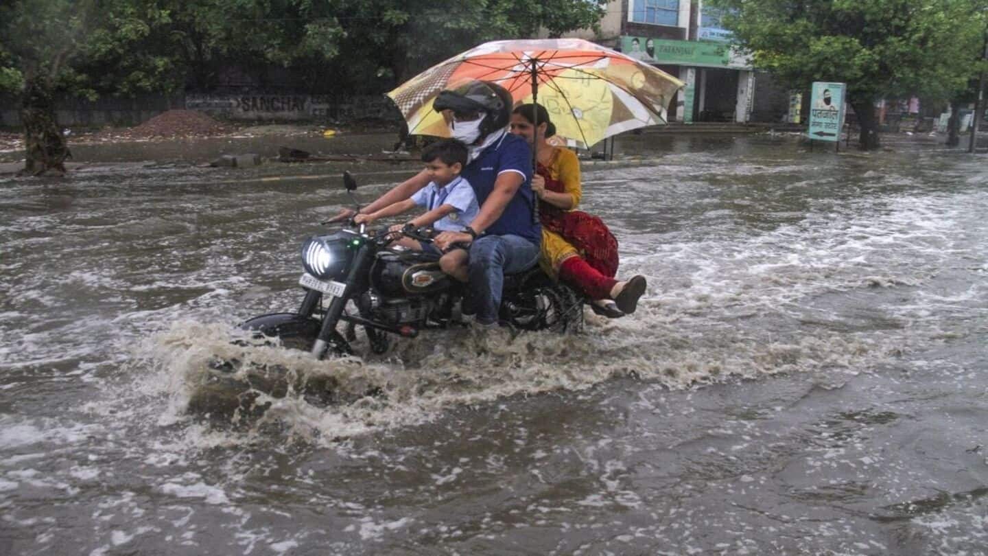 Delhi, Bengaluru to see cloudy sky, rains today: IMD Delhi, Bengaluru to see cloudy sky, rains today: IMD