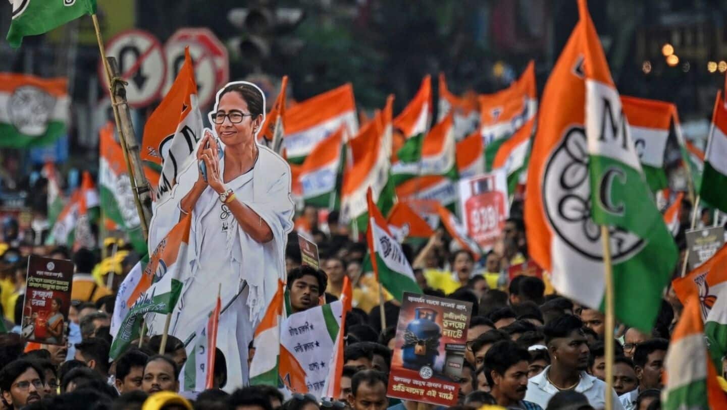 Mamata slams BJP, EC; calls officer transfers 'anti-Bengal', 'anti-women'