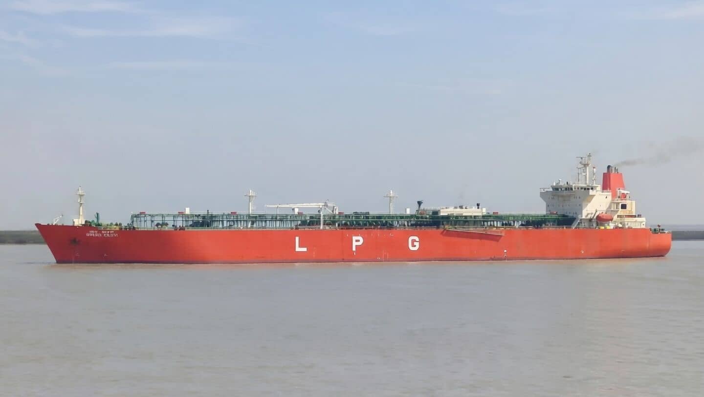 Seventh Indian LPG tanker crosses Hormuz; 17 ships still stranded