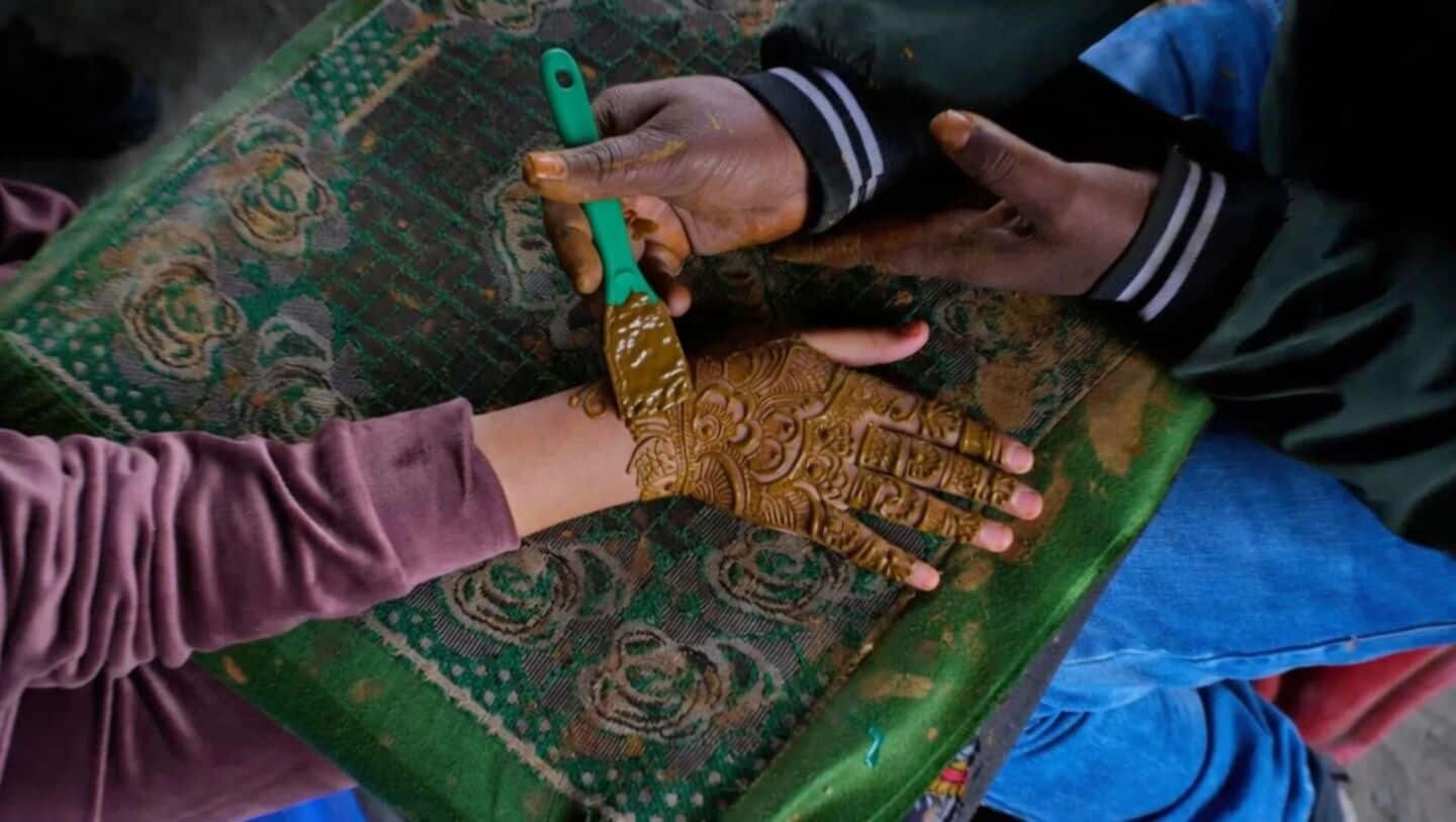 Kashmir: Eid celebrations underway, but no prayers at Jama Masjid