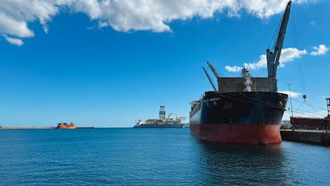 Hantavirus-hit cruise ship arrives in Canary Islands; no docking yet