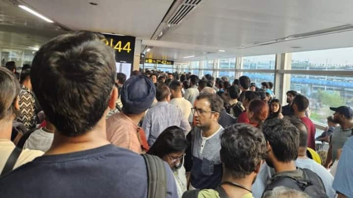 IndiGo flight delays to continue today, Delhi airport warns