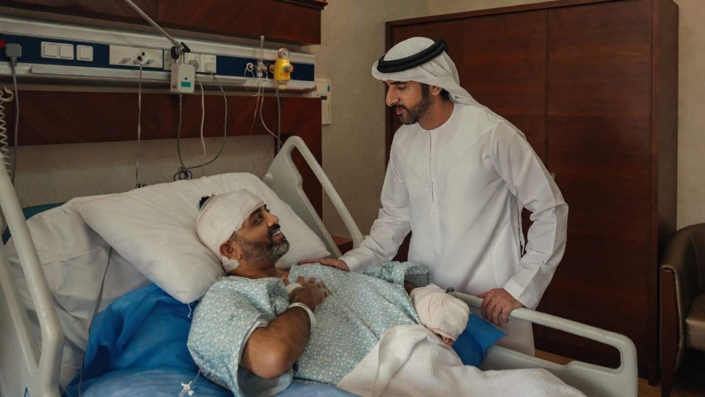 Dubai Crown Prince meets pilot who saved over 170 lives