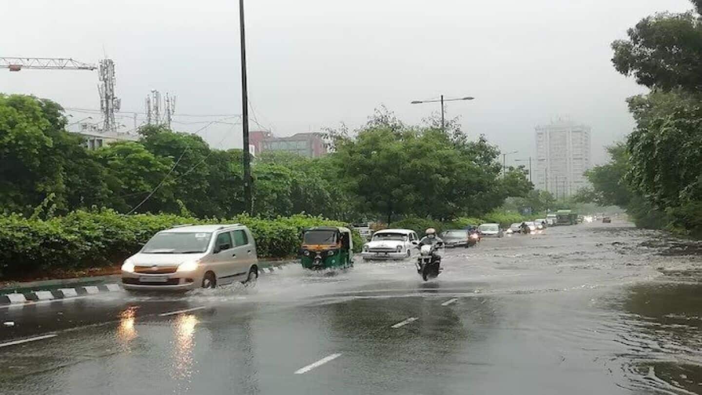 Delhi-NCR weather: Light rain expected; temperature to reach 33°C Delhi-NCR weather: Light rain expected; temperature to reach 33°C