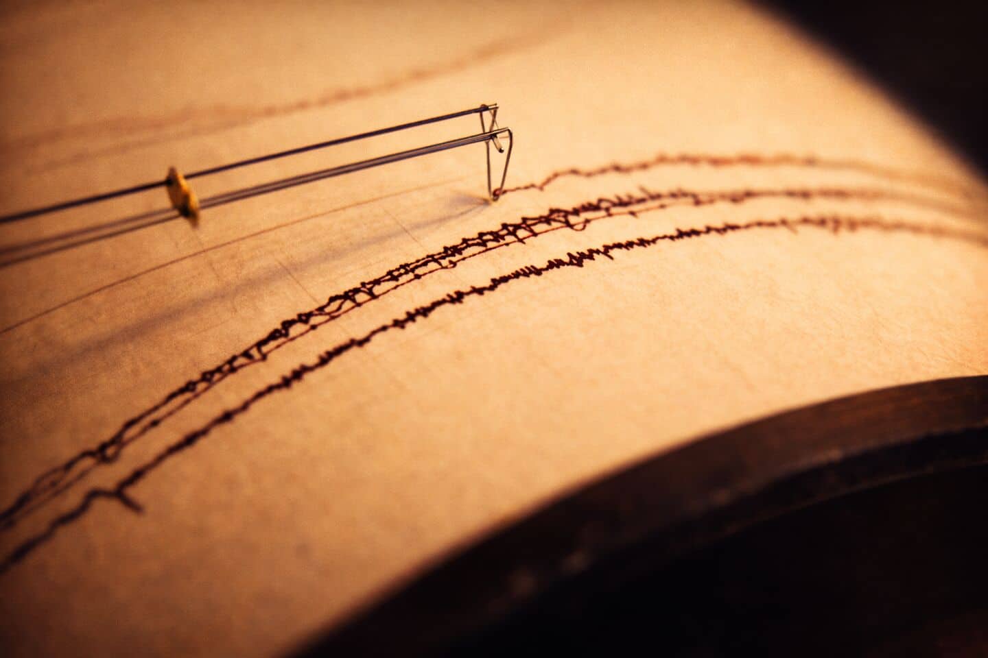 3.7-magnitude earthquake rattles Lucknow, epicenter located in Gonda