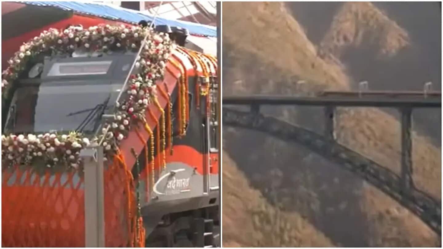 Restore statehood, Omar Abdullah tells Modi during Vande Bharat launch Restore statehood, Omar Abdullah tells Modi during Vande Bharat launch