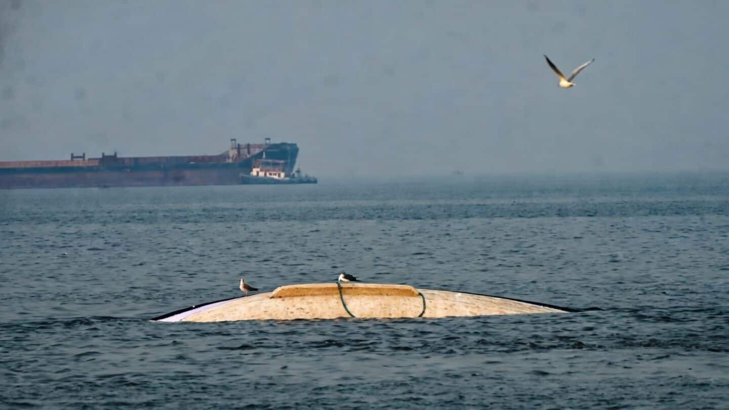 Charge-sheet filed against Navy special officer in Mumbai ferry crash