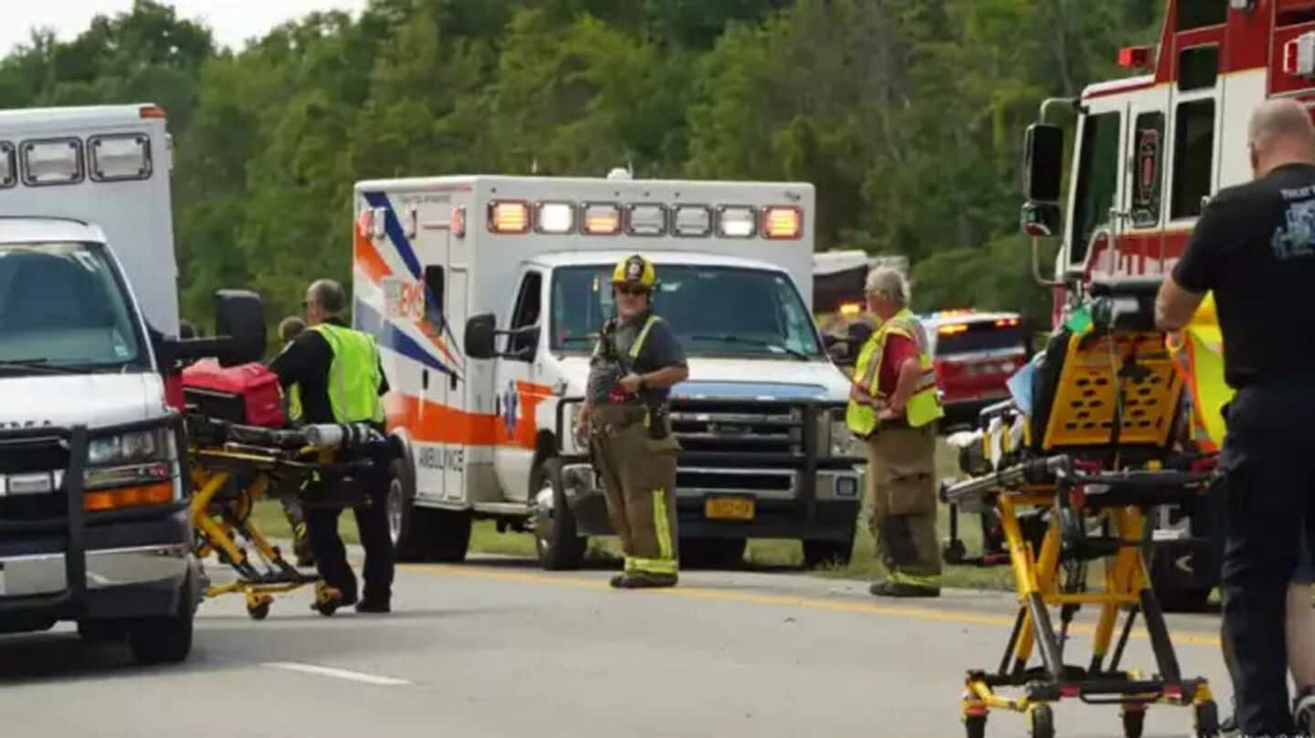 5 tourists killed in New York bus crash, including Indians 5 tourists killed in New York bus crash, including Indians