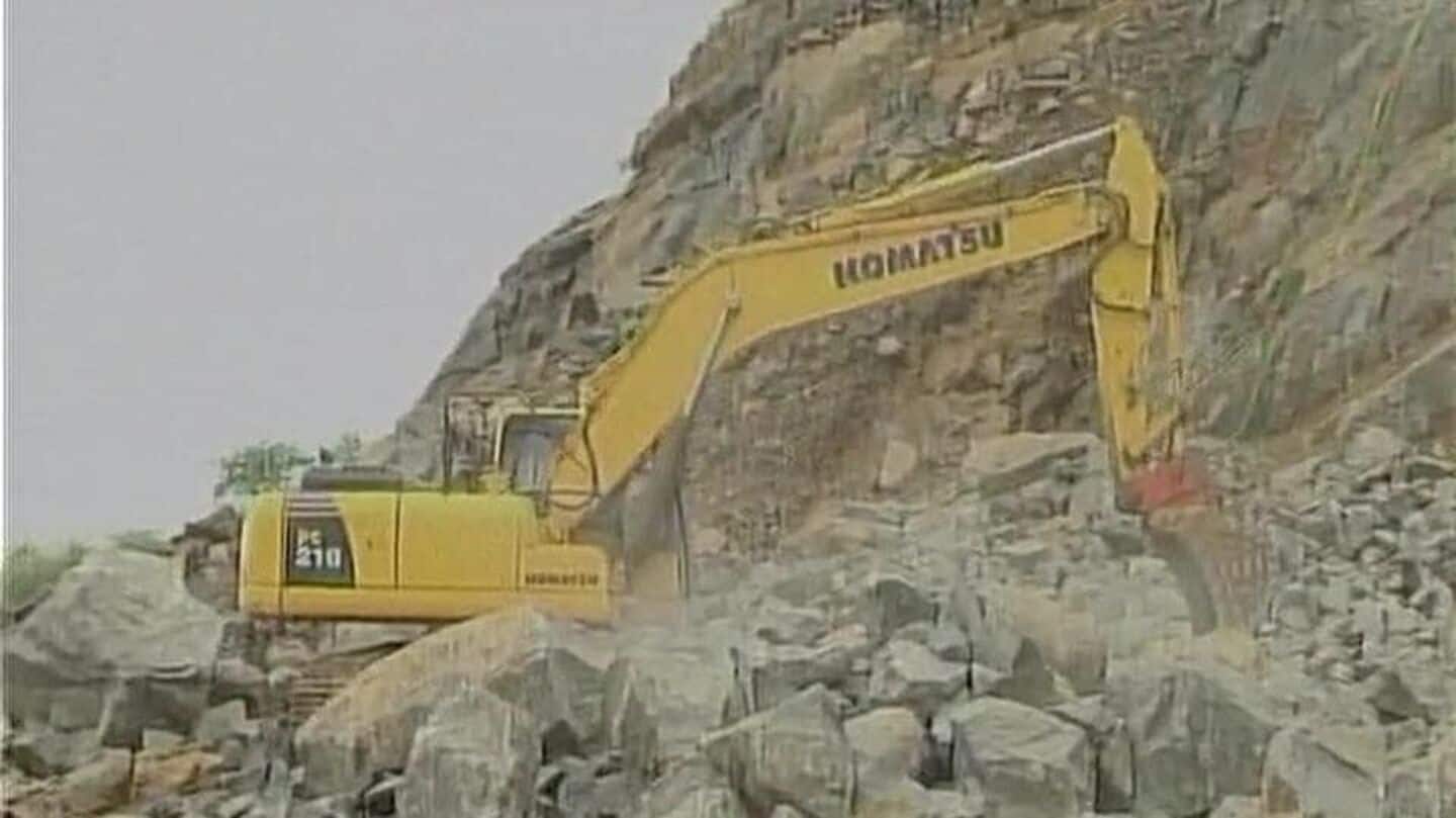 Andhra Pradesh: 6 Odisha migrant workers killed in quarry accident Andhra Pradesh: 6 Odisha migrant workers killed in quarry accident