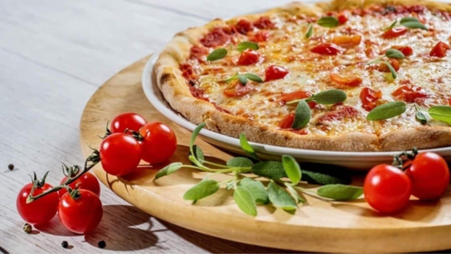'Pizza Index' resurfaces amid Israel-Iran tensions: What's the theory? 'Pizza Index' resurfaces amid Israel-Iran tensions: What's the theory?