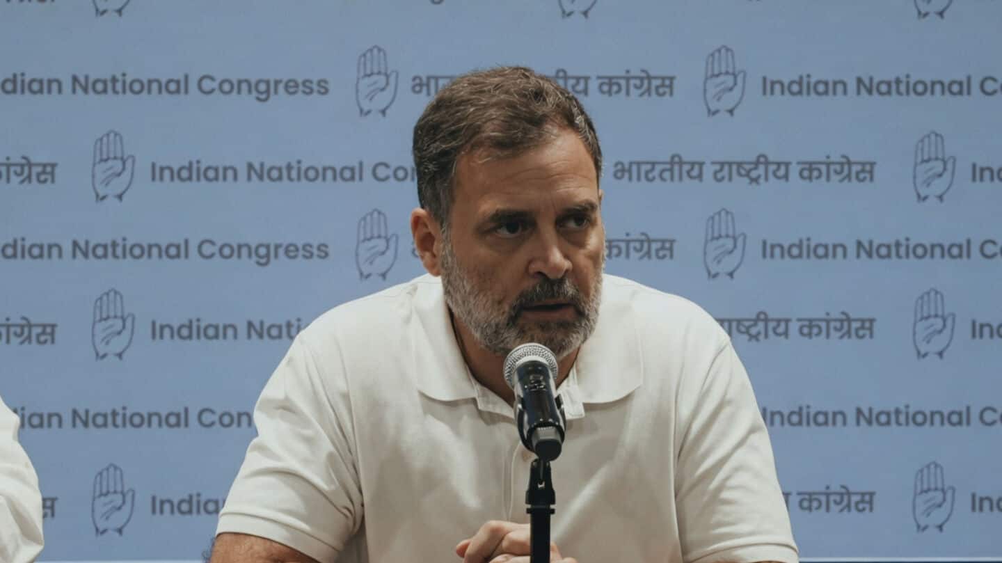 Rahul Gandhi rejects debate, demands Amit Shah explain police action