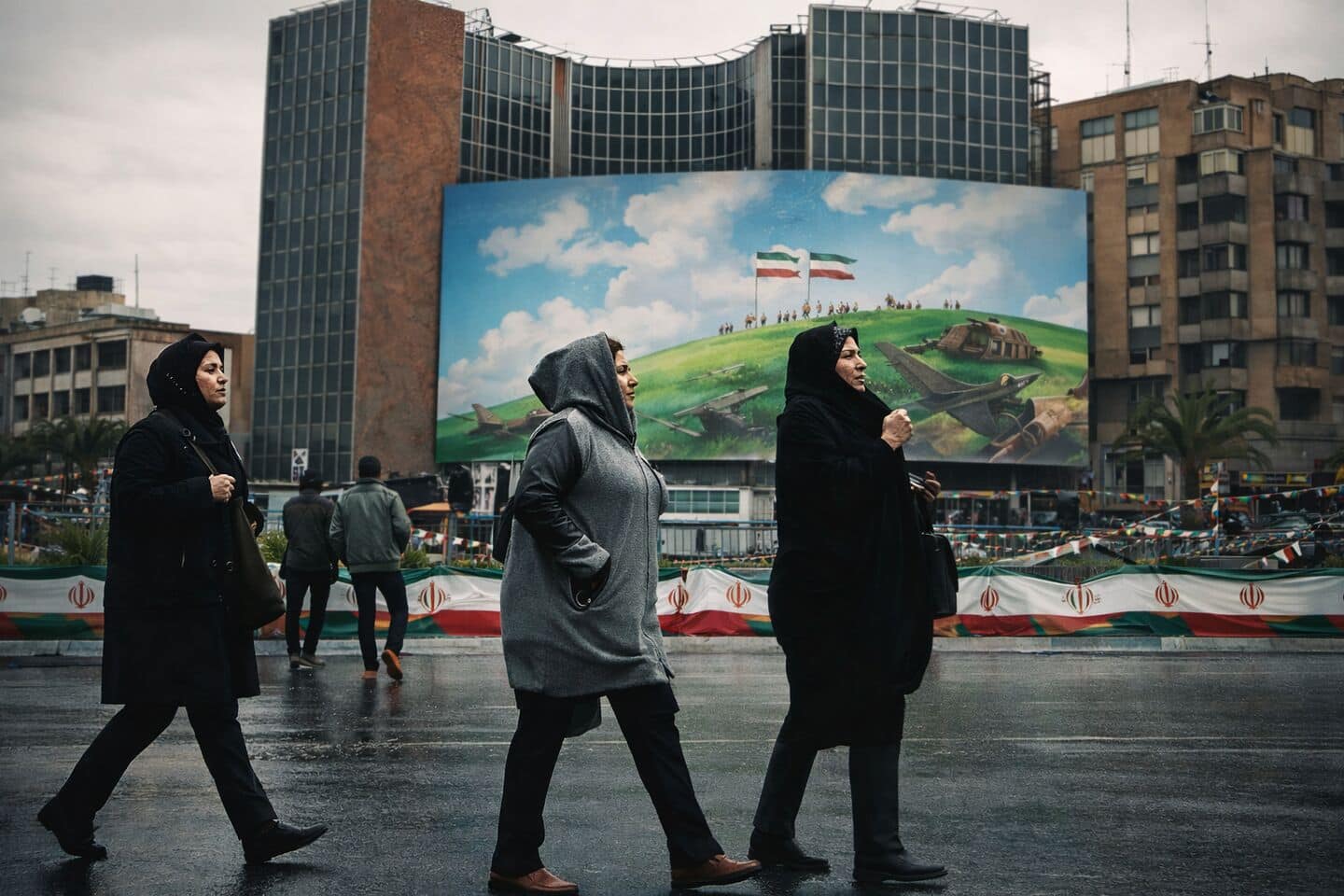 US-Iran talks resume in Oman after 8-month breakdown