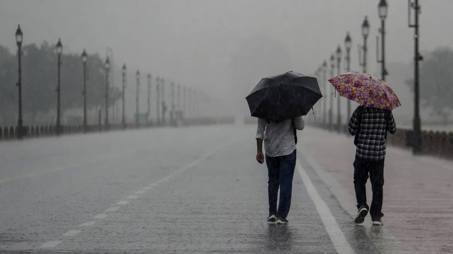 IMD predicts light to moderate rain in Delhi-NCR on Friday