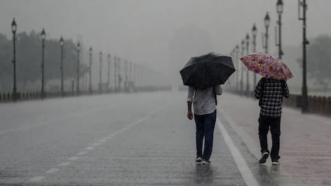 IMD predicts light to moderate rain in Delhi-NCR on Friday
