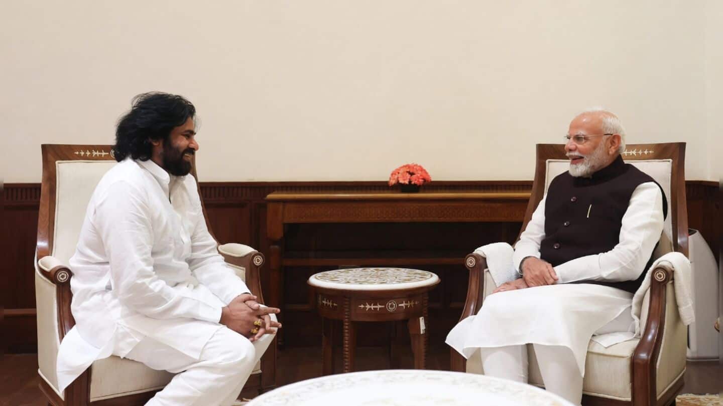 'Tears rolled down my eyes': Pawan Kalyan on Modi abuses
