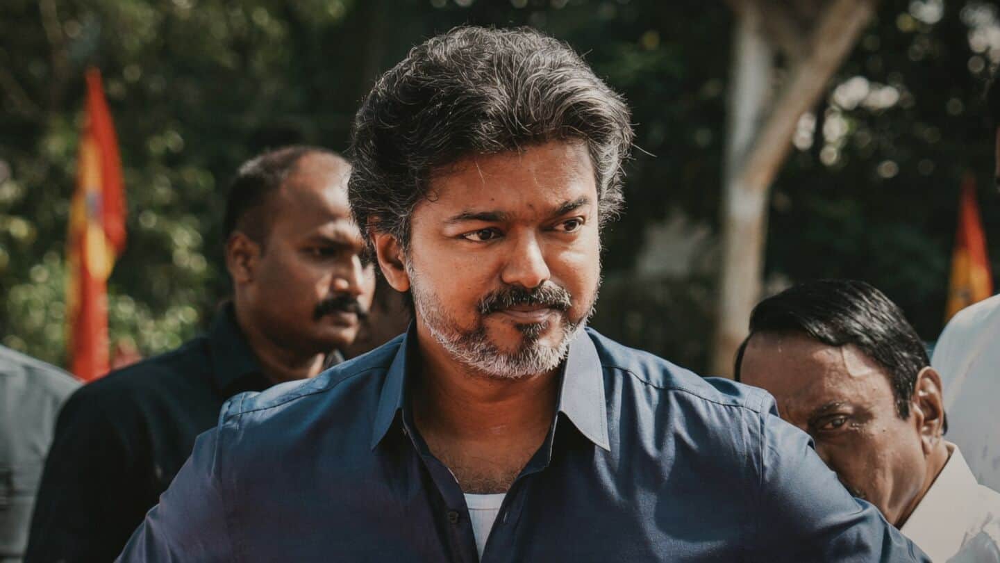 Vijay announces 3 free LPG cylinders to families annually