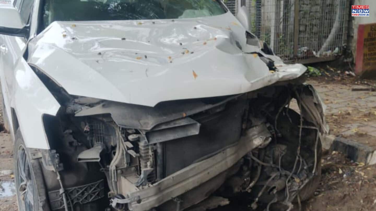 'Drunk' Audi driver runs over 5 sleeping on Delhi pavement 'Drunk' Audi driver runs over 5 sleeping on Delhi pavement