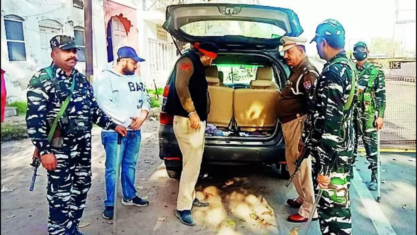 Punjab newspapers delayed by police checks; opposition cries censorship attack