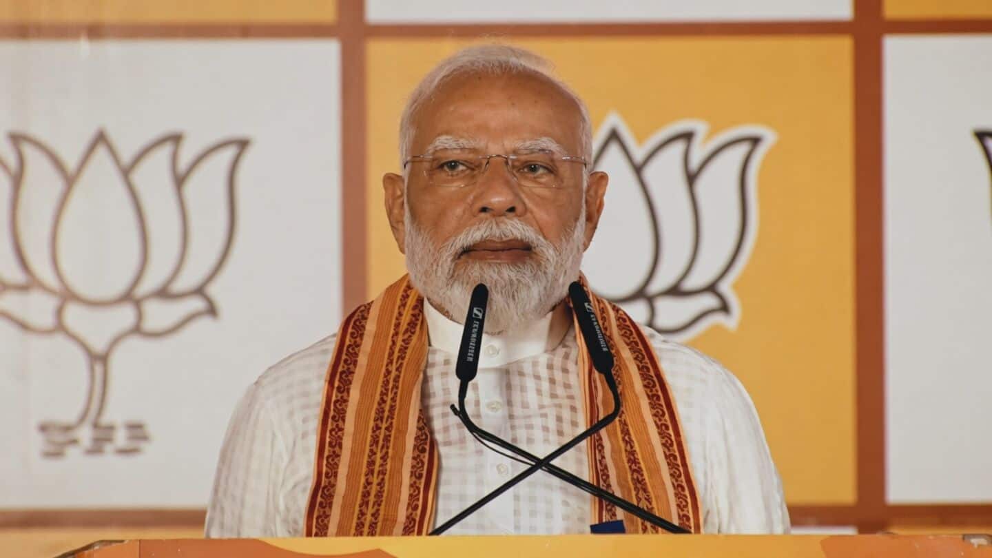 PM Modi praises Murmu, announces solar village in Odisha