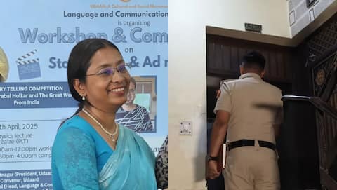 Delhi: 42-year-old college professor found dead, blood stains all around
