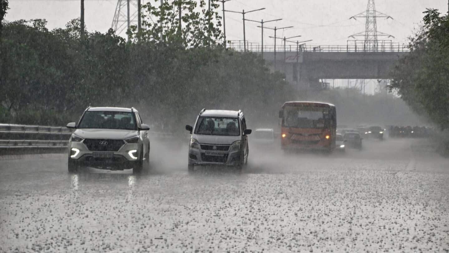 Monsoon reaches South India, heavy rainfall expected in Kerala, Karnataka