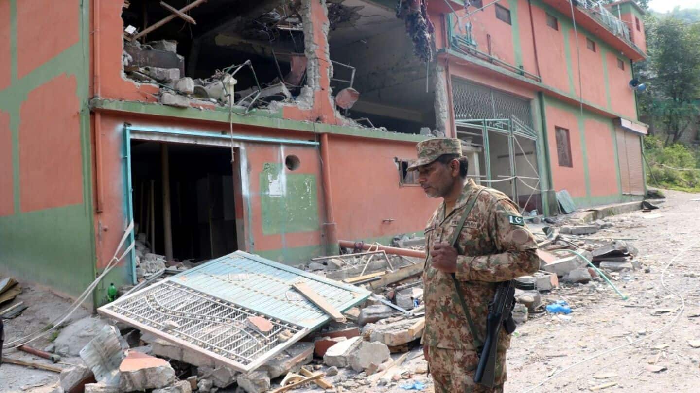 Top military brass address media on 'Operation Sindoor' Top military brass address media on 'Operation Sindoor'