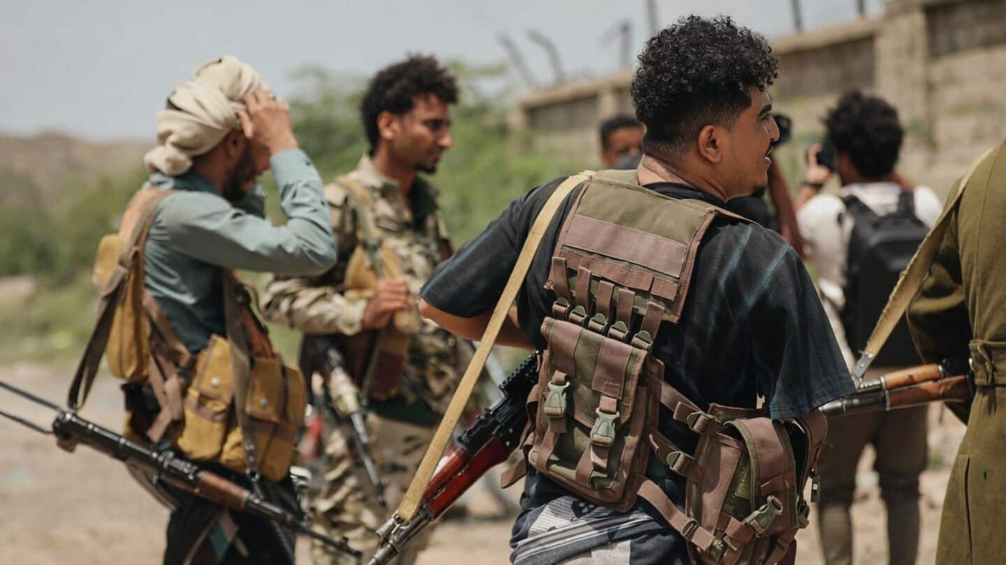 Yemeni forces secure Bab al-Mandab Strait, claim city of Mokha