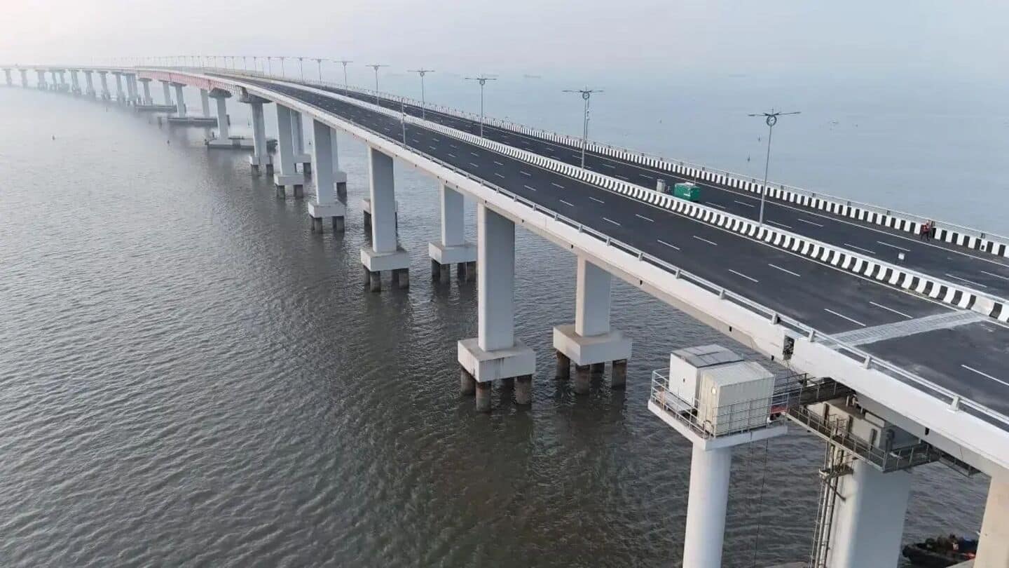 'Coming home soon' Mumbai doctor tells mom—then jumps off bridge 'Coming home soon' Mumbai doctor tells mom—then jumps off bridge