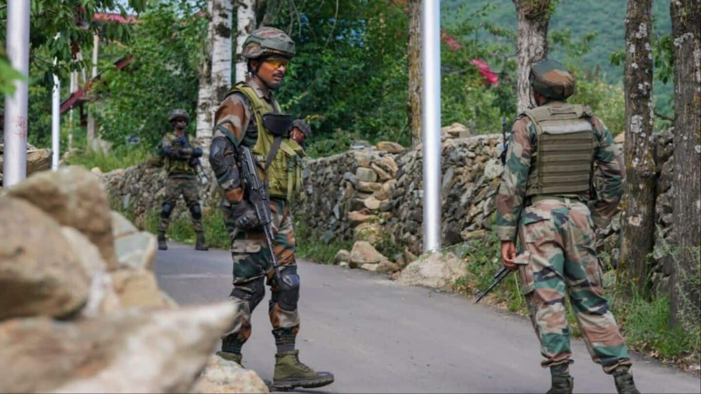 J&K: 2 terrorists killed in encounter in Poonch J&K: 2 terrorists killed in encounter in Poonch