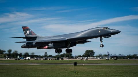 US withdraws long-range bombers from UK base after new threat