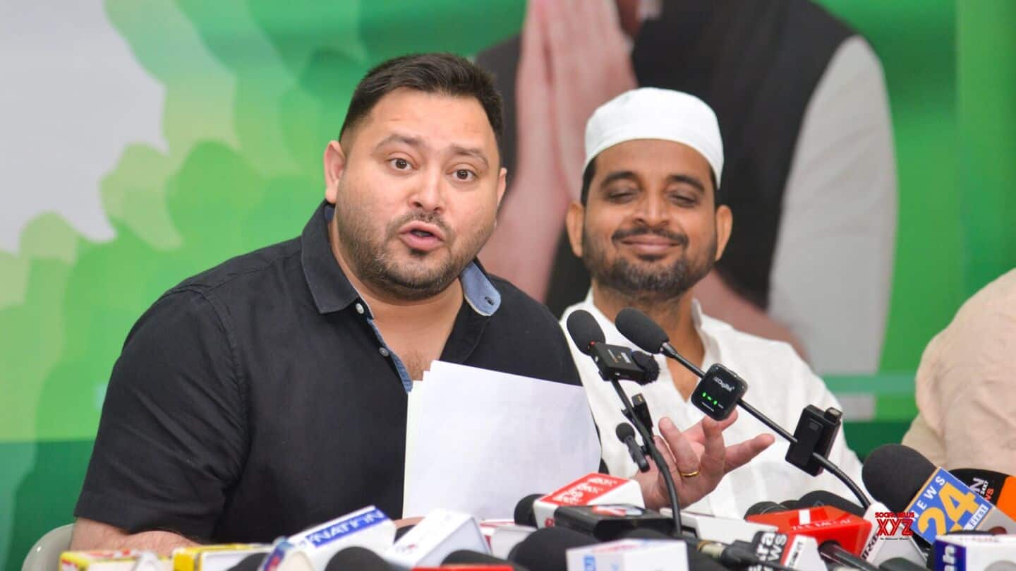 Tejashwi Yadav reacts to FIR over 'jumla' remark against Modi Tejashwi Yadav reacts to FIR over 'jumla' remark against Modi