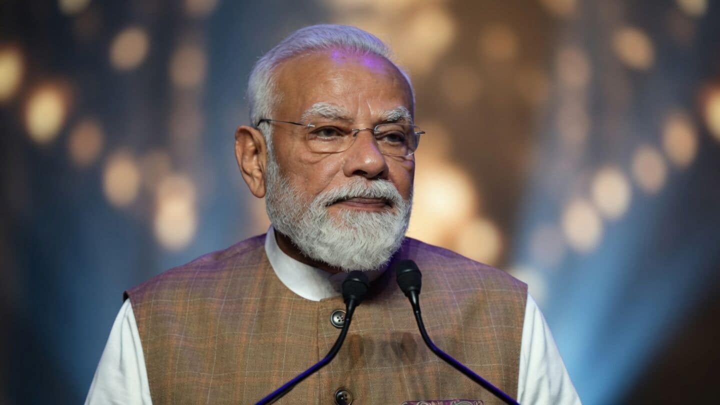 Kargil Vijay Diwas: PM Modi praises Indian soldiers' bravery