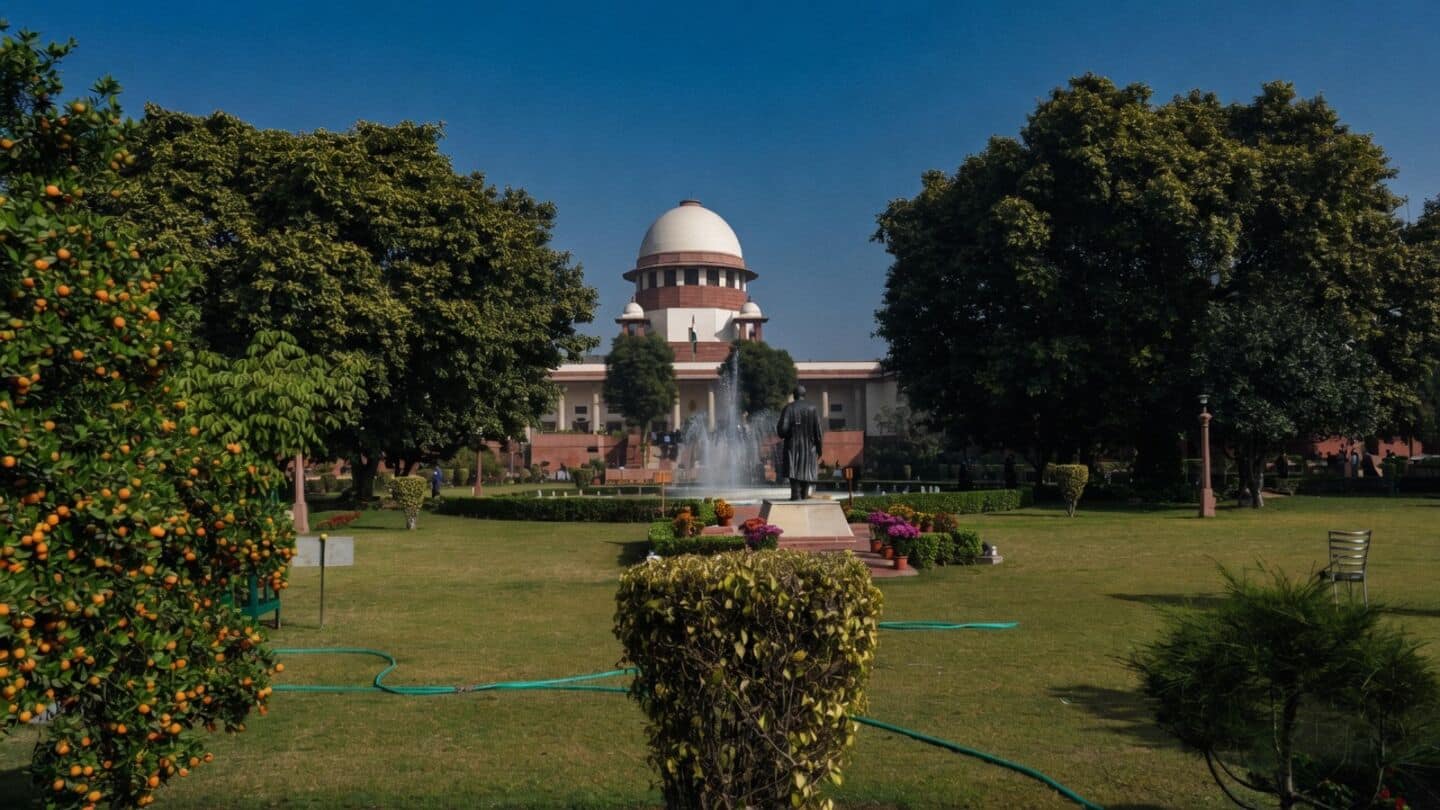 No footpaths near Delhi HC, SC warns of dharna
