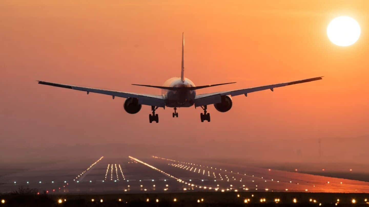 Tel Aviv-Vienna flight makes emergency landing due to bomb threat