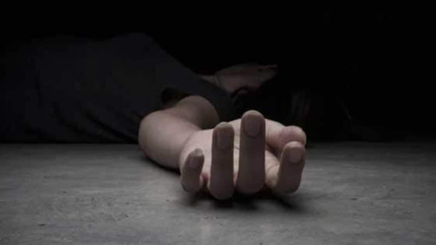 Reeling under loans, man strangles wife, daughter before killing self