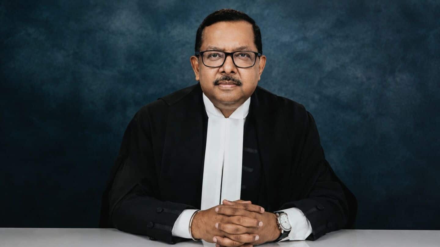 'Consuming chicken not offense': SC judge slams judiciary 