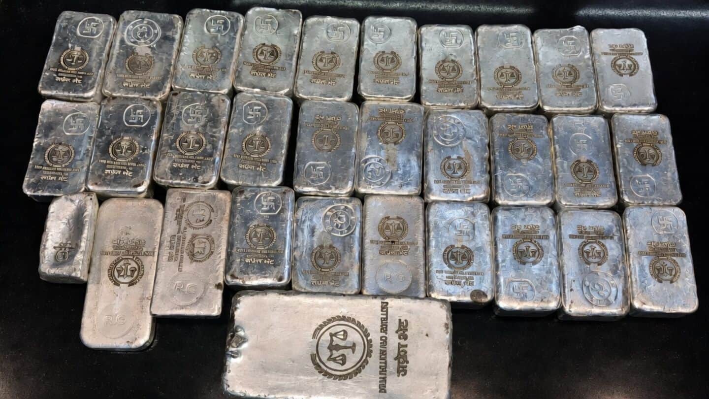 60kg silver vanishes from Ram temple donation records: Report