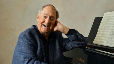 Neil Sedaka, the voice behind 'Oh! Carol,' dies at 86