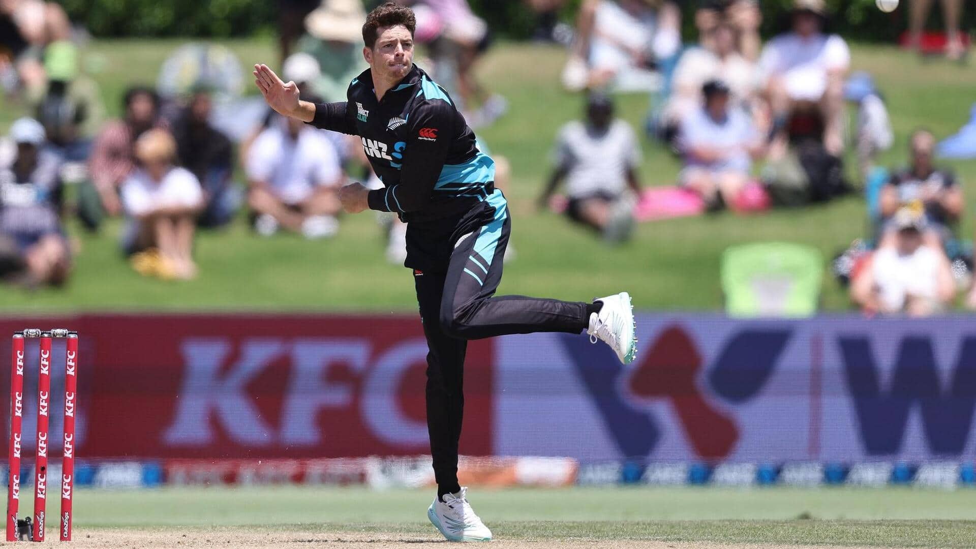 Mitchell Santner registers his best T20I figures as NZ captain