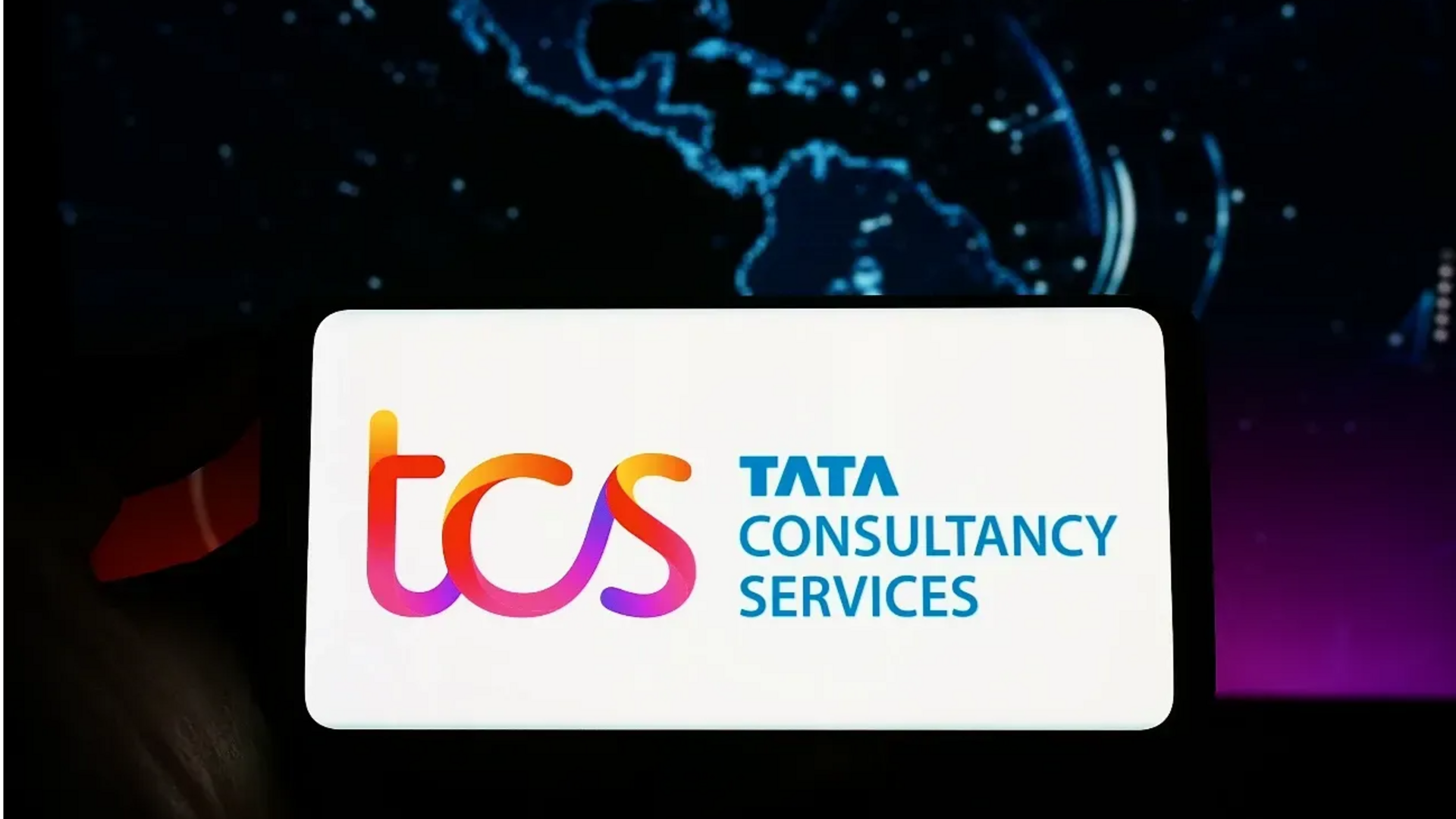 TCS headcount falls below 6L amid layoffs TCS headcount falls below 6L amid layoffs
