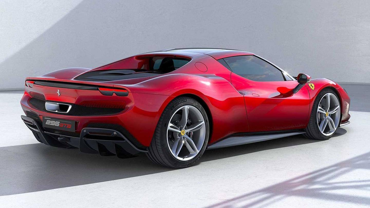 It runs on an 818hp, plug-in-hybrid powertrain It runs on an 818hp, plug-in-hybrid powertrain
