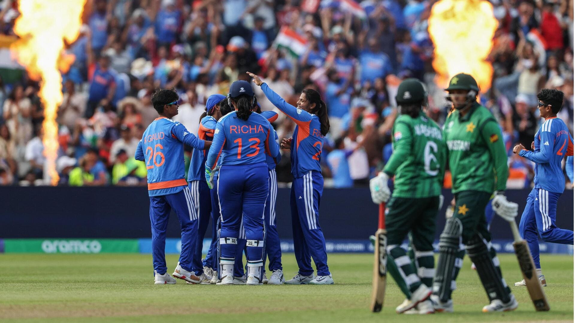Women's T20 WC: Pakistan coach reacts to 'no handshake' controversy