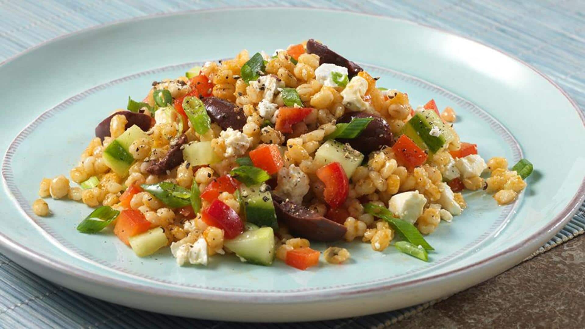 Make delicious barley salad, we tell you how
