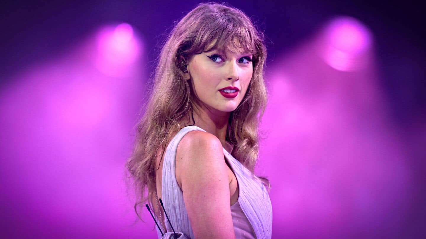 Taylor Swift donates $100K to young Swiftie battling cancer Taylor Swift donates $100K to young Swiftie battling cancer