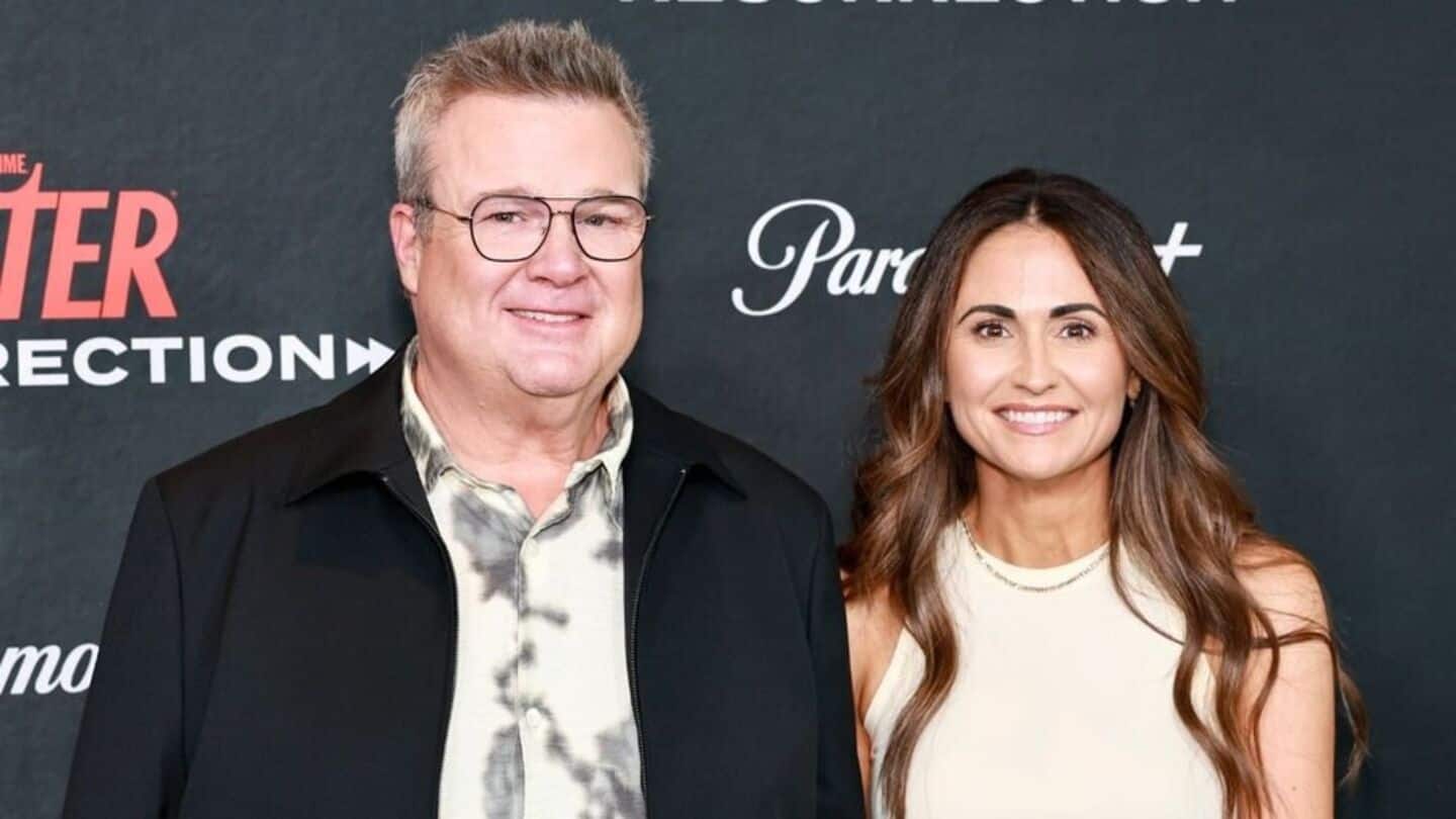 'Modern Family' star Eric Stonestreet marries longtime girlfriend 'Modern Family' star Eric Stonestreet marries longtime girlfriend