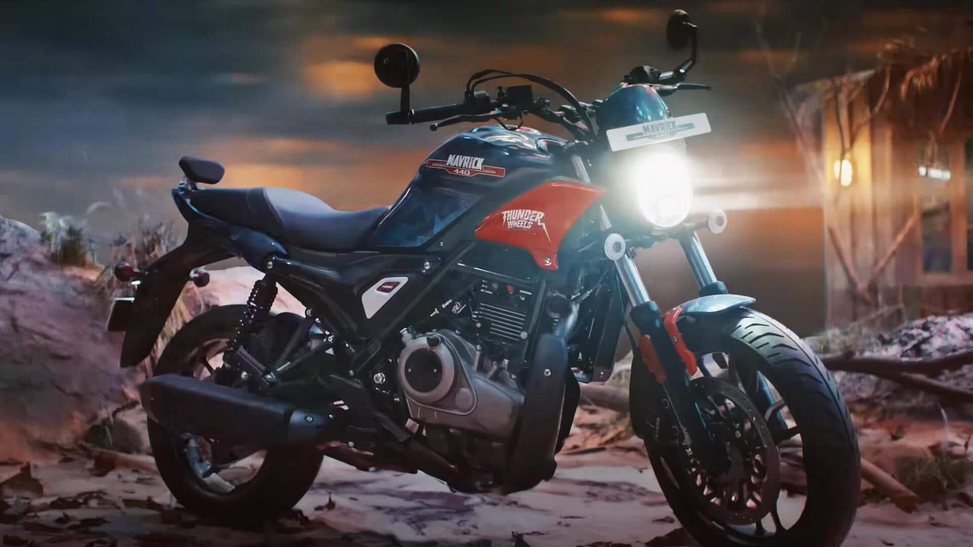 This limited-edition Mavrick 440 is solely for Thums Up fans