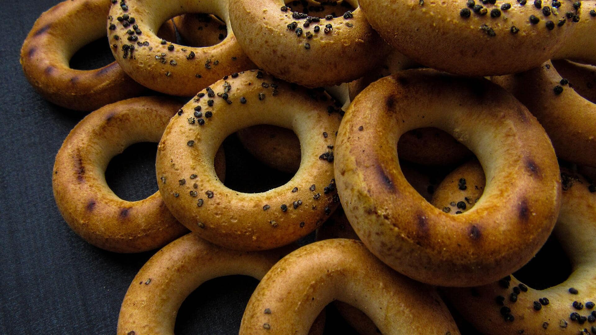 Turn snake gourd into a crunchy homemade snack